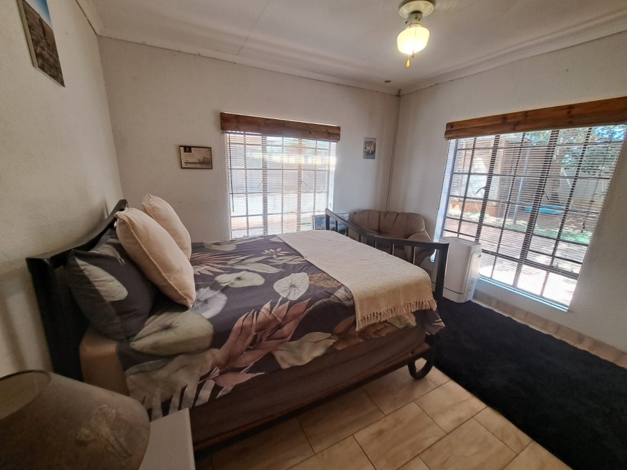 To Let 3 Bedroom Property for Rent in Safari Gardens North West